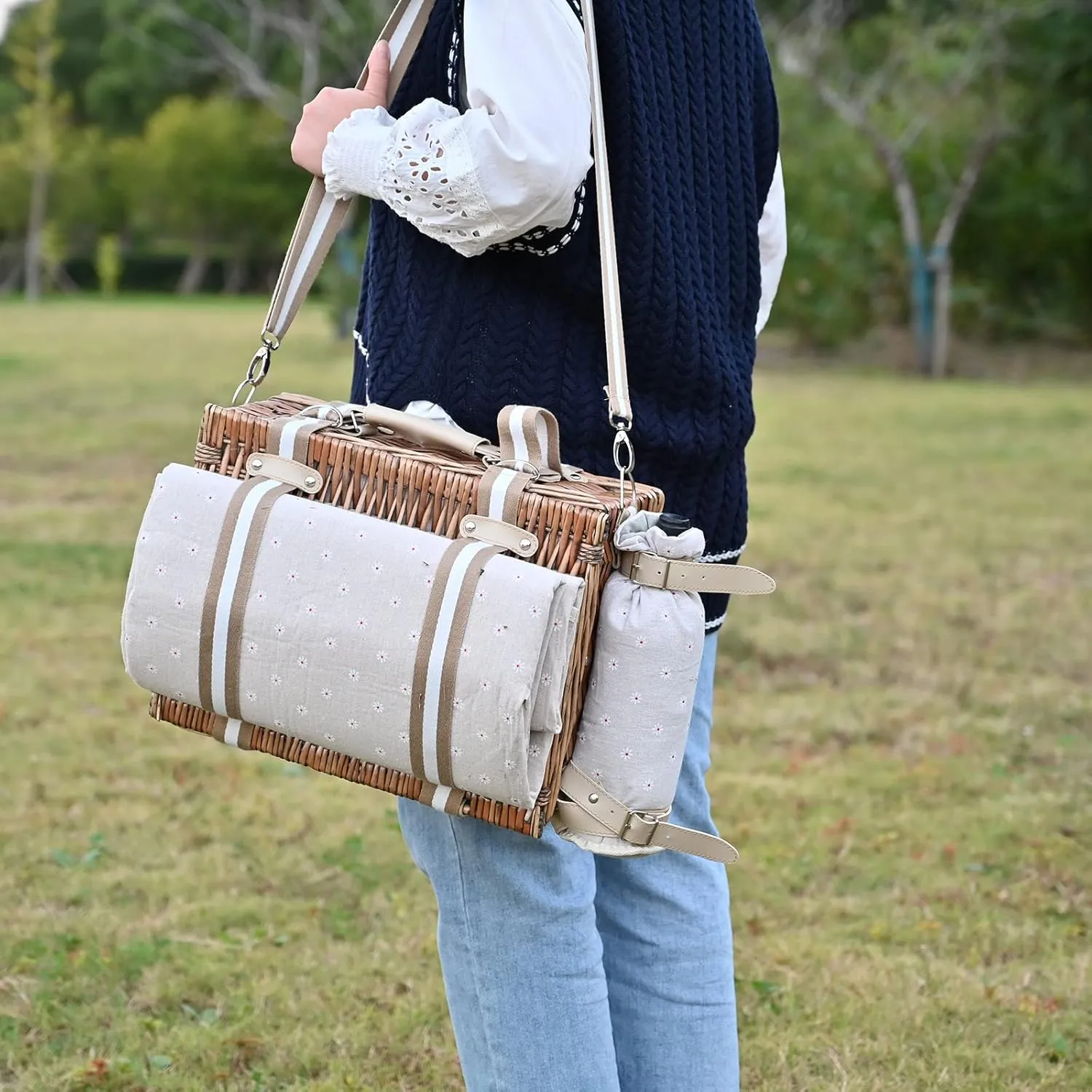 19Pcs Picnic Basket for 2 with Insulated Liner and Waterproof Picnic Blanket Wine Pouch, Large Wicker Picnic Hamper for Camping,Outdoor,Valentine Christmas for Couples