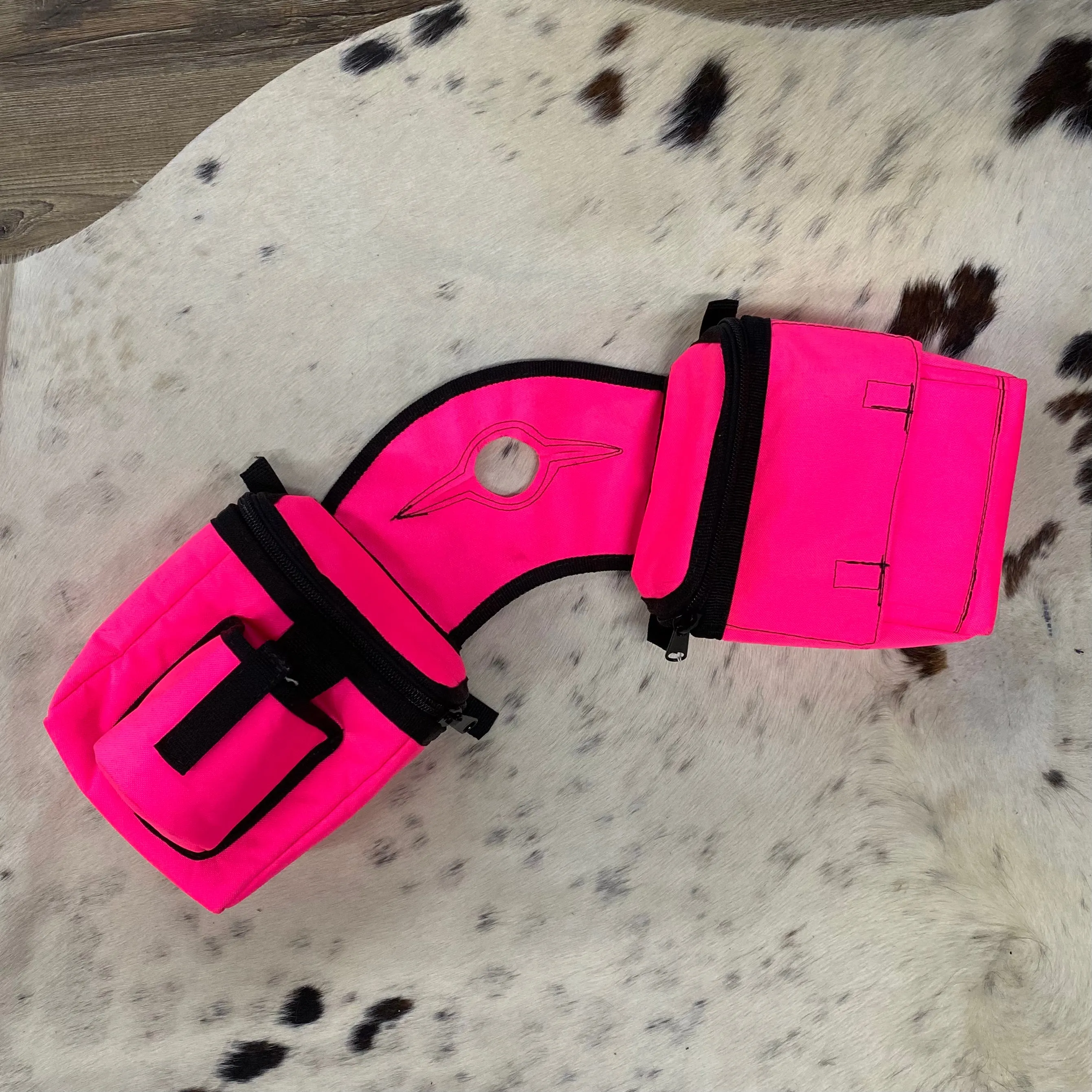 Amish Made Hot Pink Saddle Horn Bags w/ Drink Holder