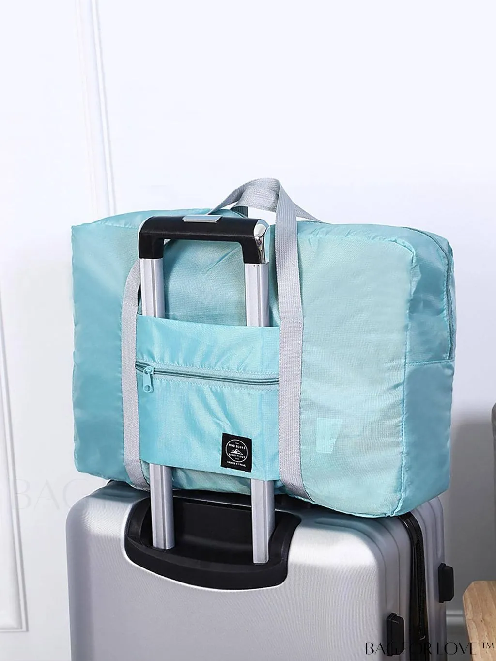 BagForLove - Versatile Large Capacity Travel Bag - Lightweight, Packable Duffle for Sports & Travel