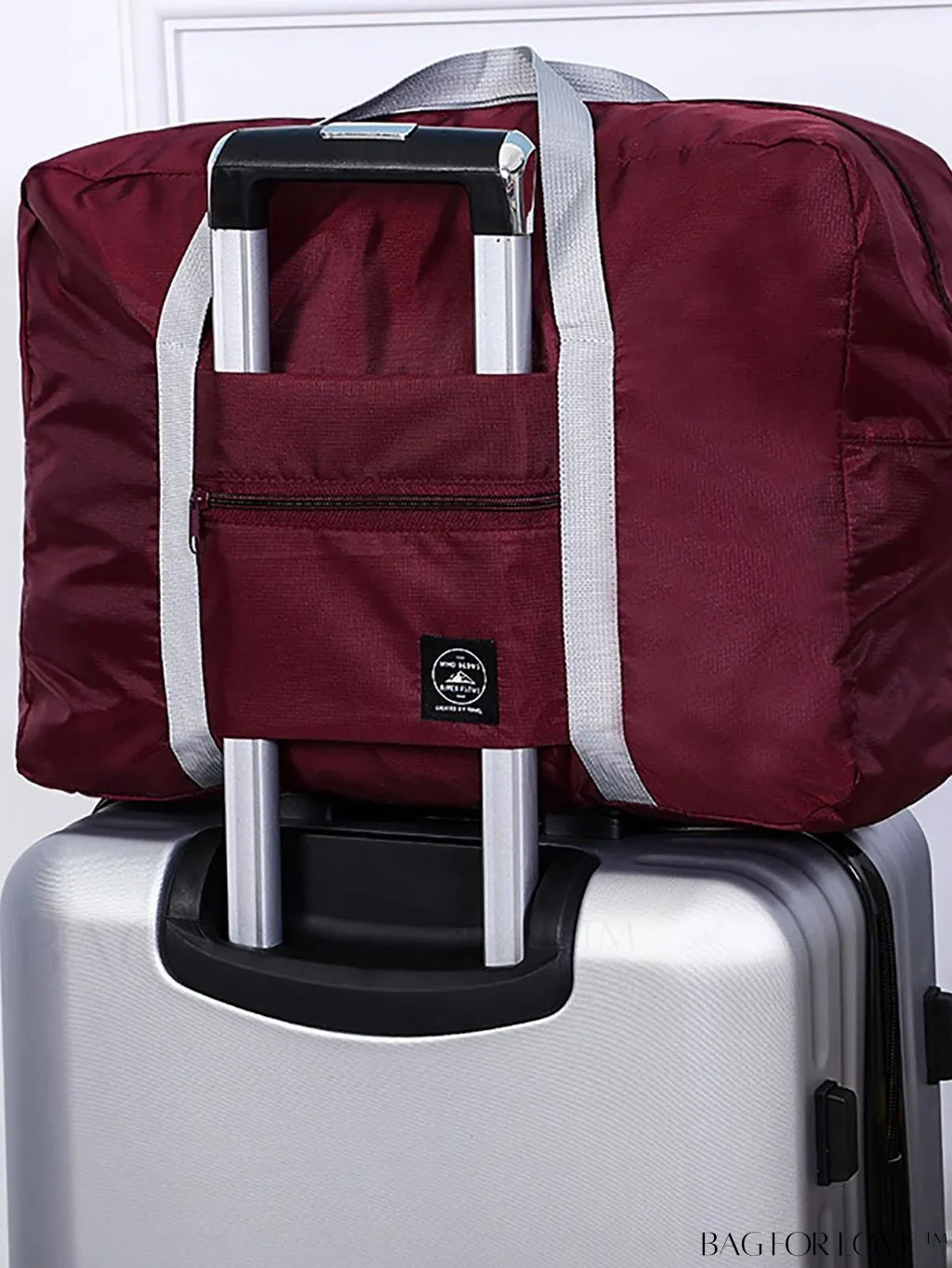 BagForLove - Versatile Large Capacity Travel Bag - Lightweight, Packable Duffle for Sports & Travel