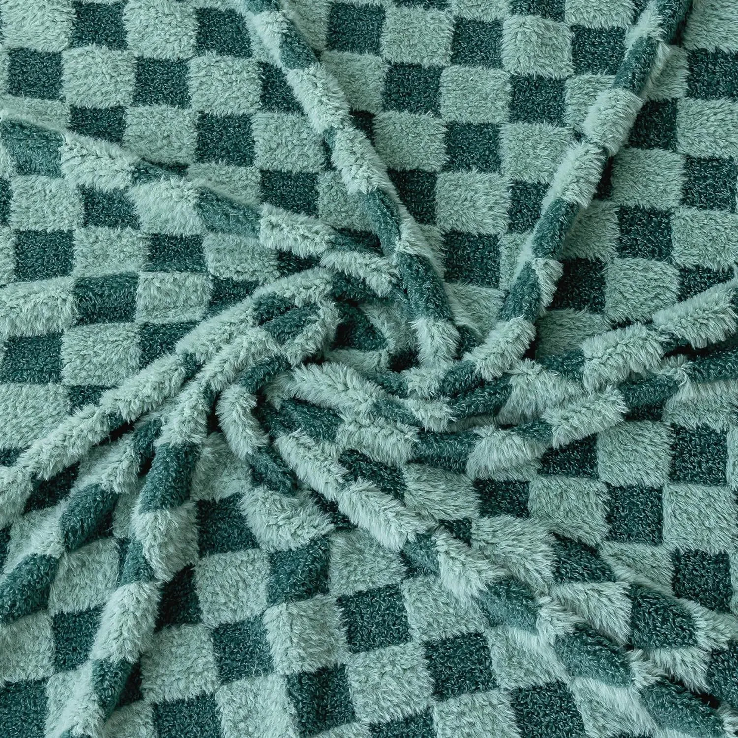 Checkered Throw Blanket - Comfortable Faux Fur Blanket, Cozy and Warm Fleece Blanket for Couch, Chair, Bed, Camping, Picnic, and Travel. Forest Green (50"x 60")