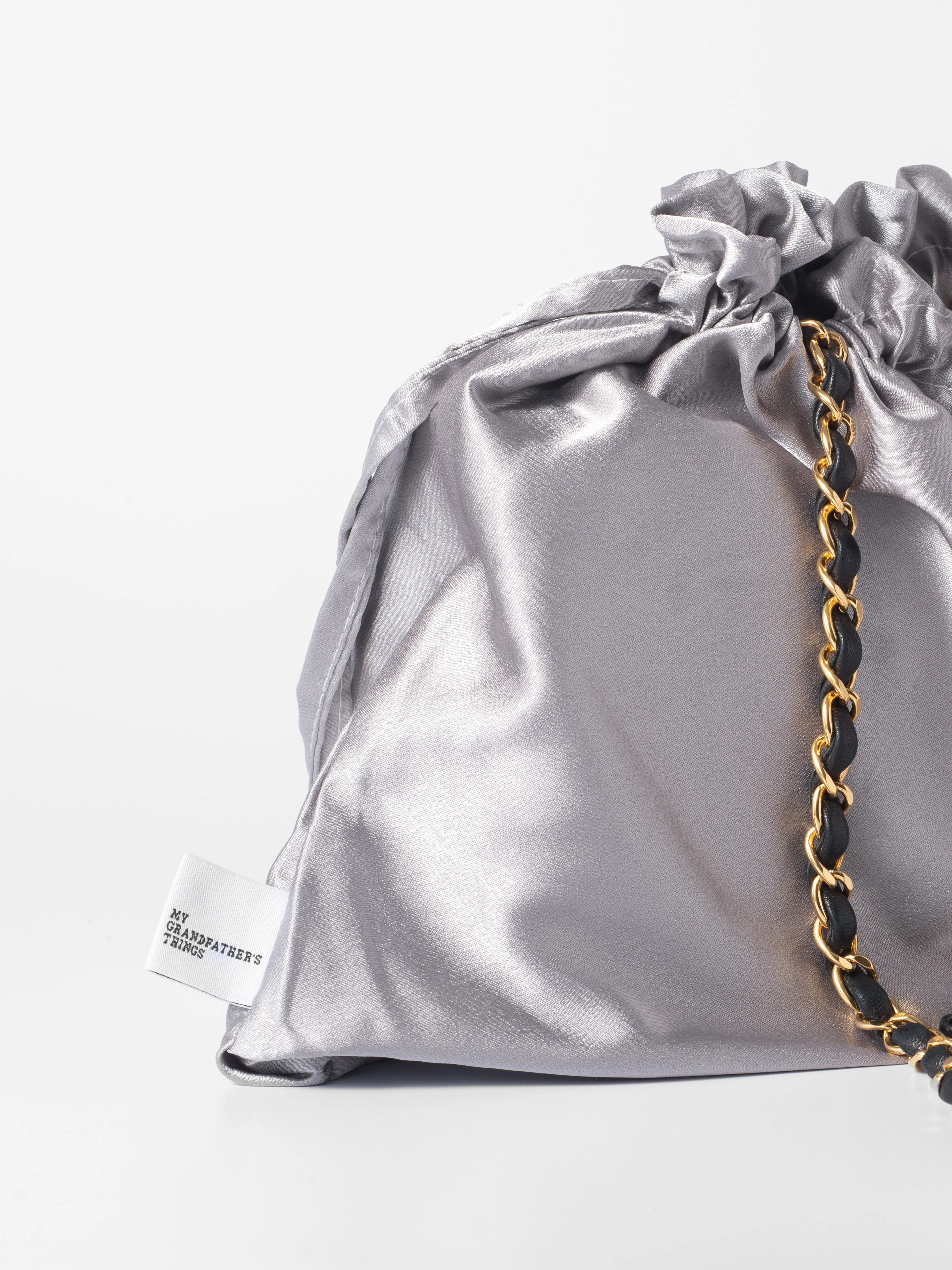 Dustin, Drawstring "Dustbag"