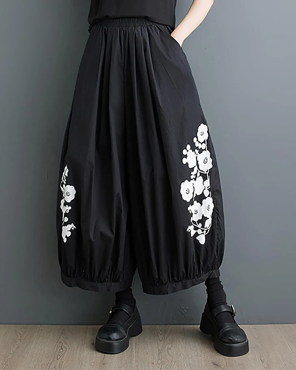 ellazhu Women's Puffy Drawstring Elastic Waist Drop Crotch Hakama Harem Wide Leg Pants GZ81 A