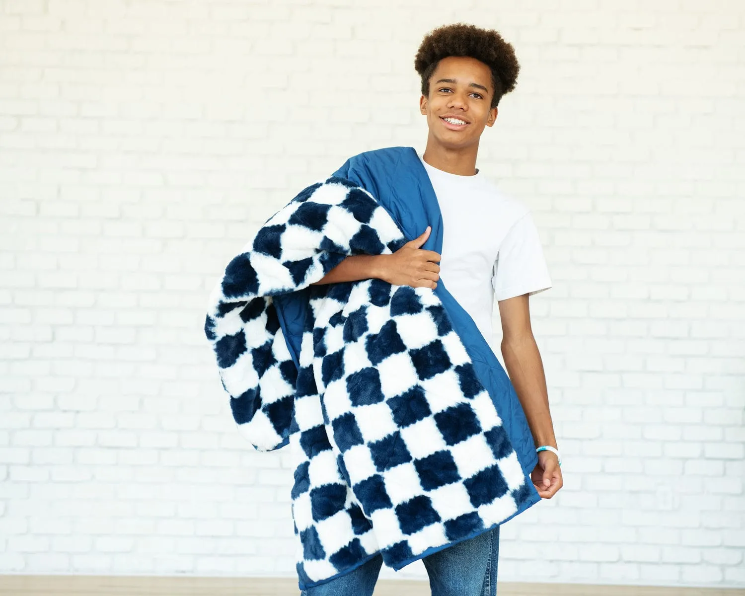 Everywhere Blanket - Game Day Blue