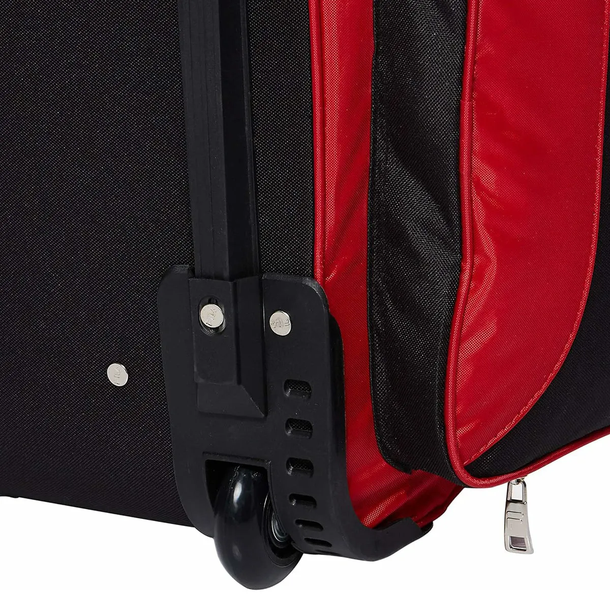 Fila Lud 32" Lightweight Rolling Large Duffel Bag