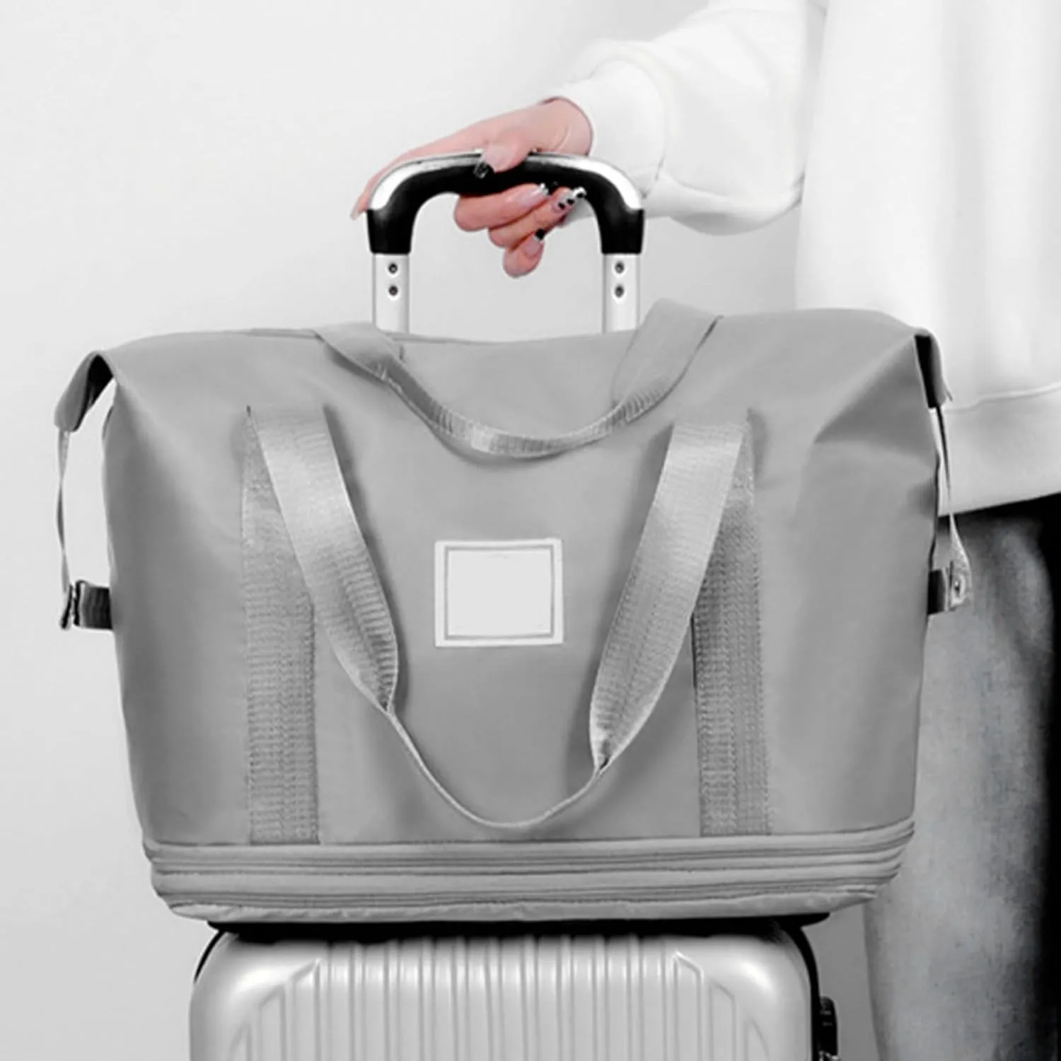 Foldable Duffle Bag with Wheels,Rolling Duffle Bag with Wheels and Handle, Expandable Foldable Luggage Bag,Grey