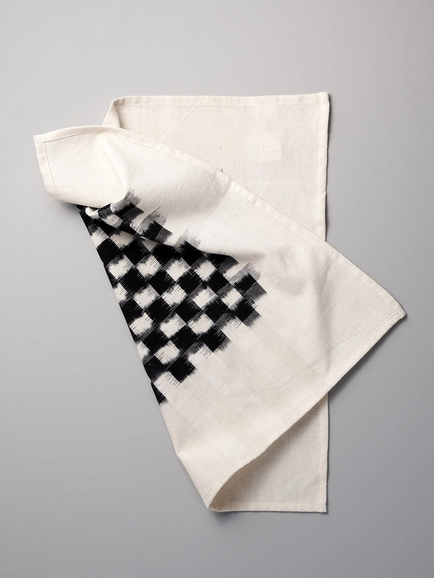Ikat Weave Napkins (set of 6) – Black Check