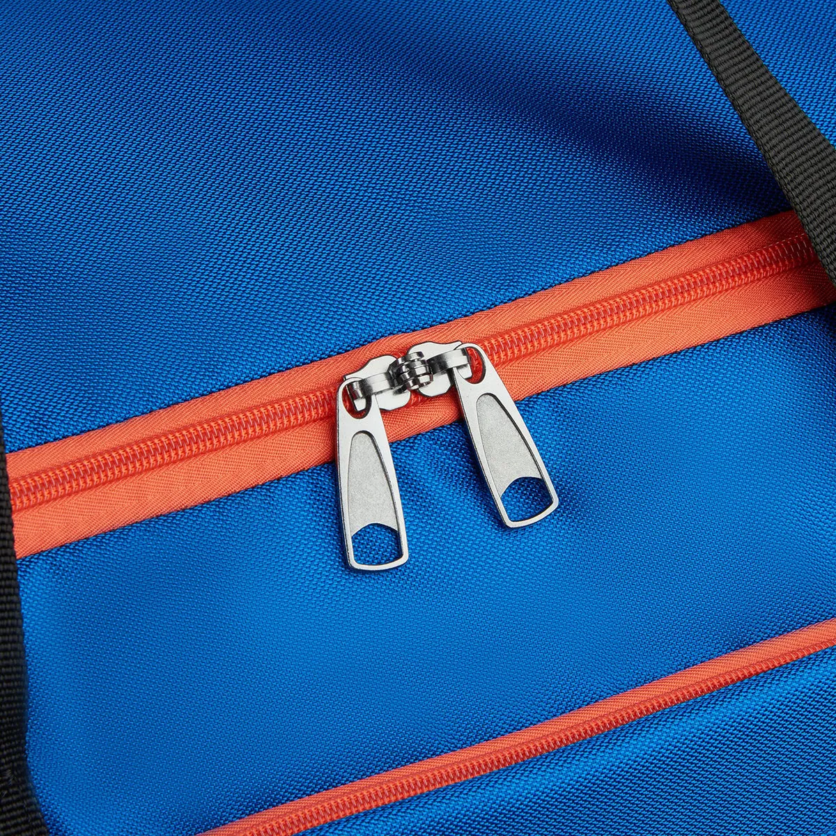 Jeep JS009D 27" Rolling Duffle Bag