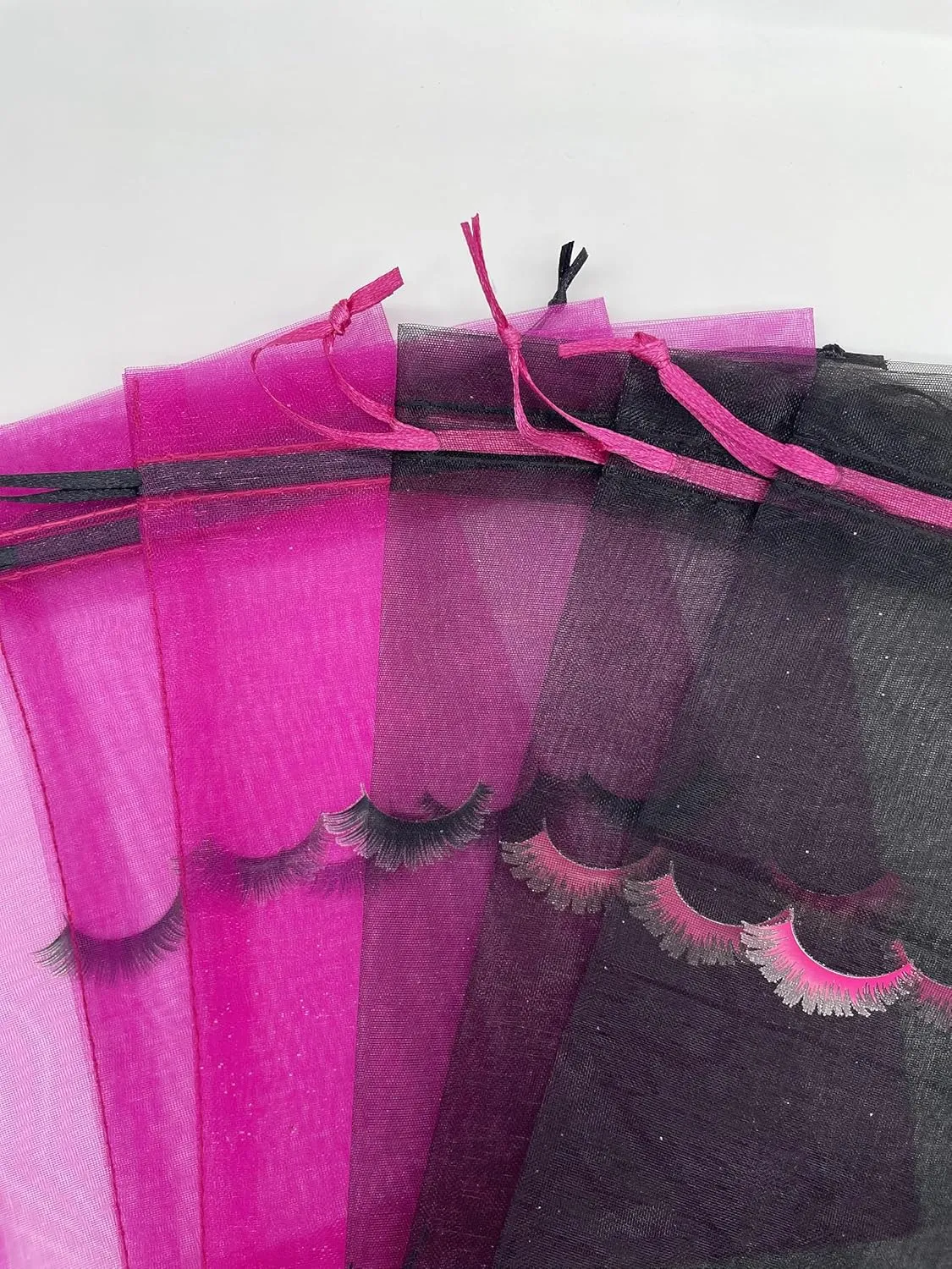 Jexila 100 Pack Lash Bags for Clients Eyelash Aftercare Black Mesh Bags Drawstring 5''X7'' Small Cosmetic Makeup Beauty Gift Bag for Women Supplies (5 x 7 Inch, Black Plus Rose)