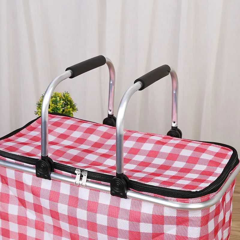 Large 25L Insulated Picnic Basket in Red with 15kg Load Capacity