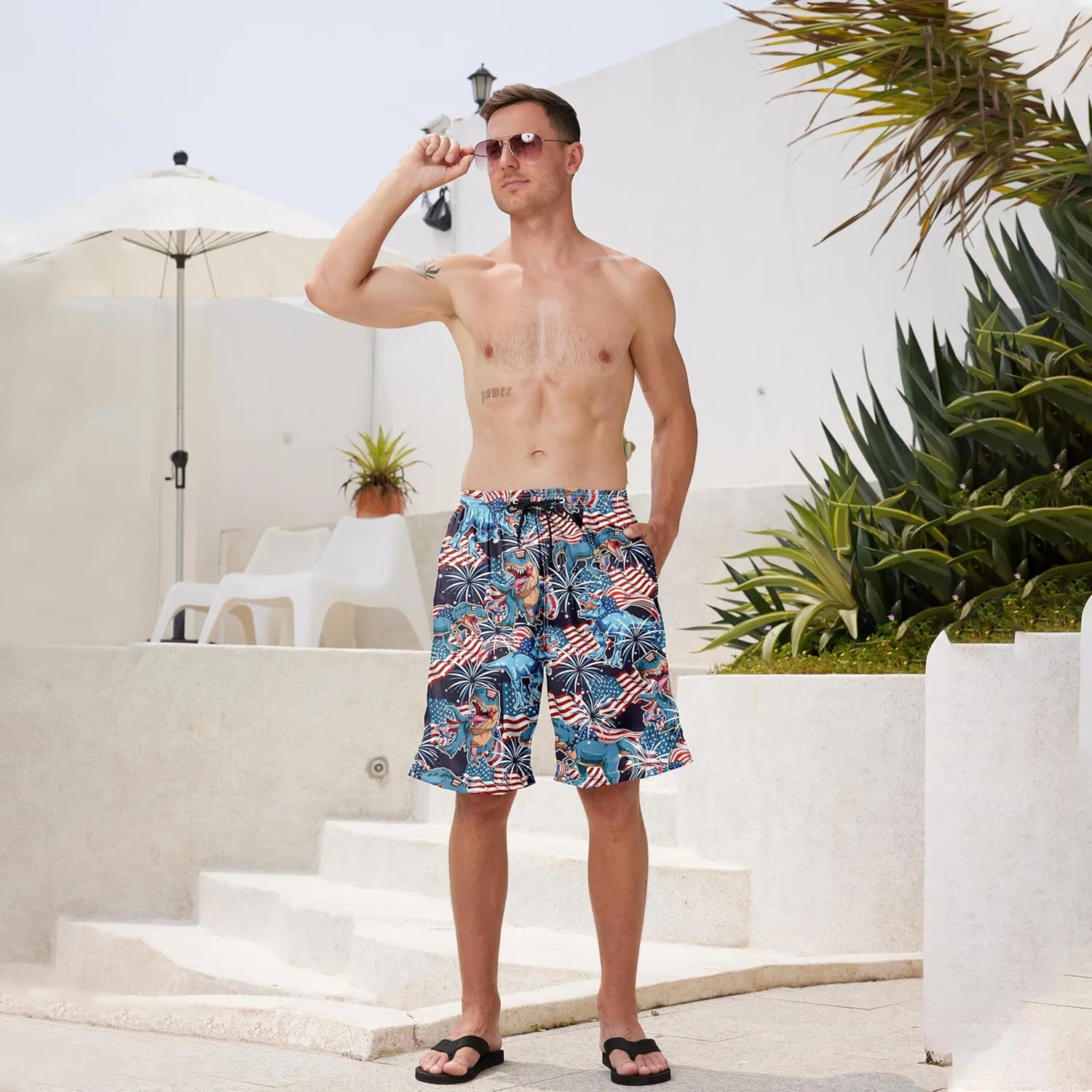 Mens Swim Trunks Quick Dry Board Shorts with Mesh Lining, Breathable Surf Beach Shorts Swimwear Bathing Suits