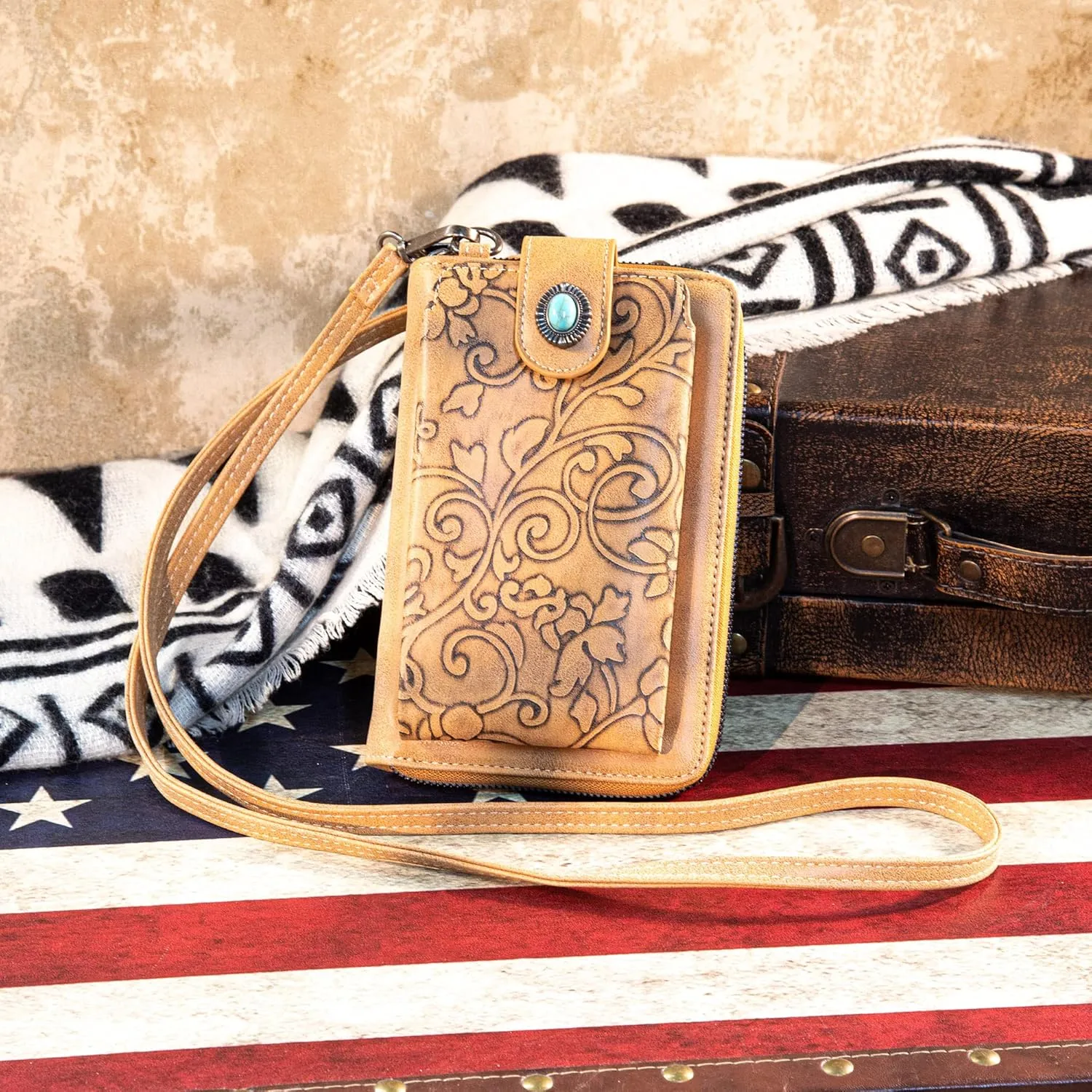Montana West Small Crossbody Bags for Women Western Handbag with Cash Slots