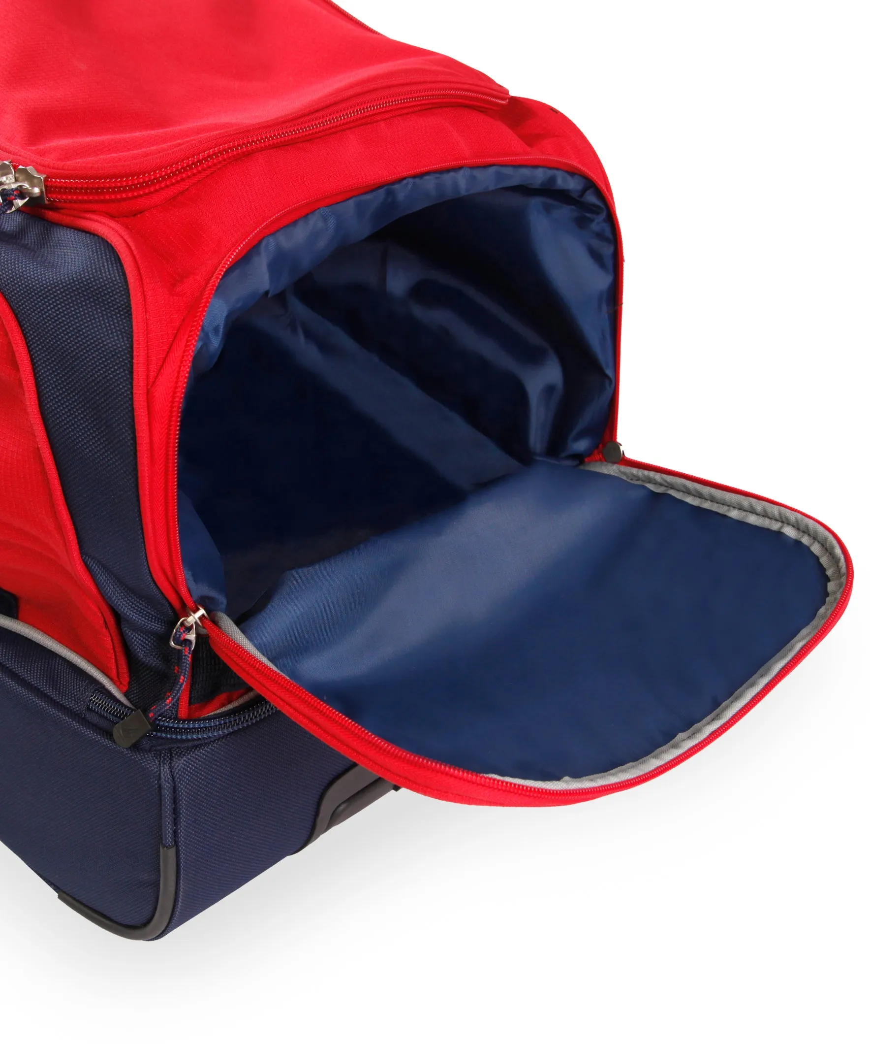 Nautica Submariner 30" Rolling Duffel Bag