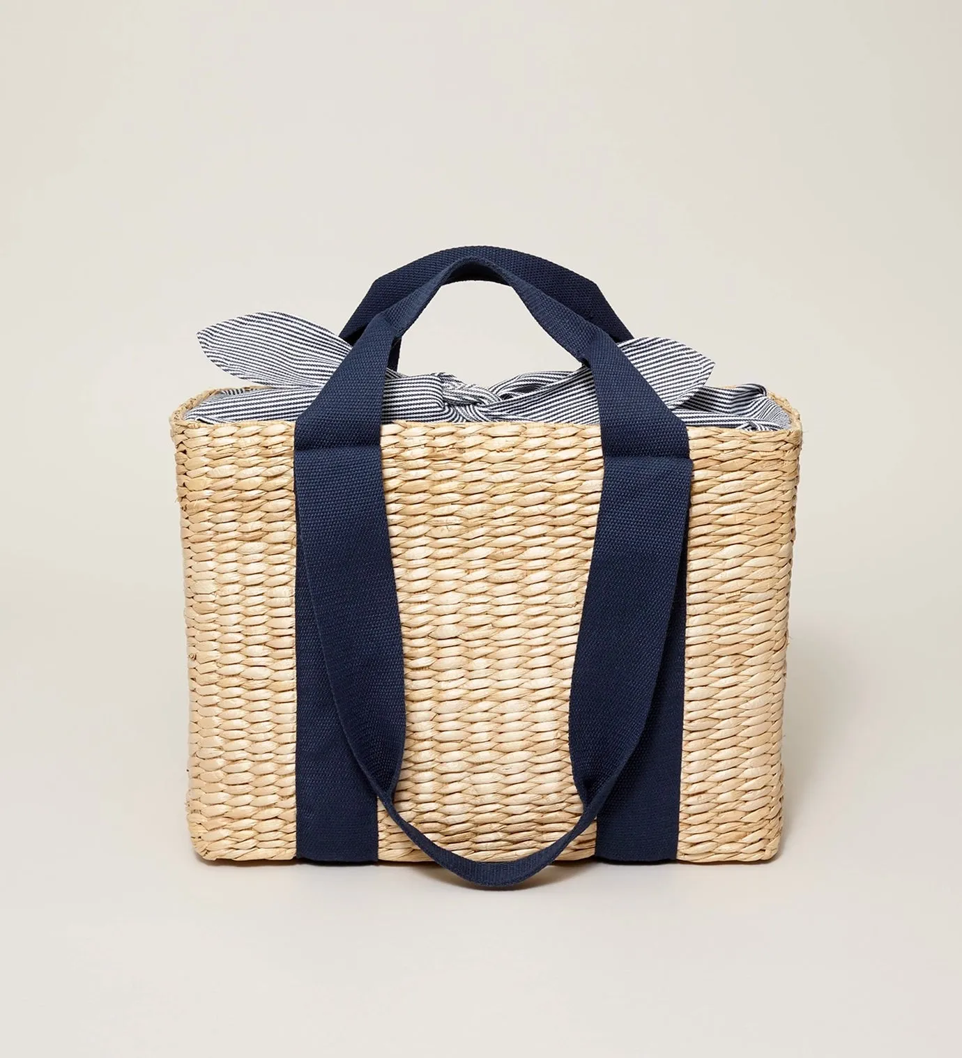 Parisian Picnic Basket