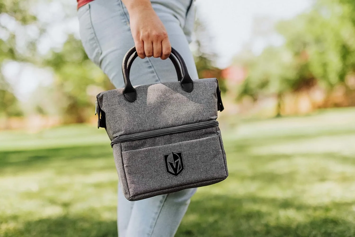 PICNIC TIME NHL unisex-adult NHL Urban Lunch Bag, Cooler Lunch Tote, Insulated Lunch Bag