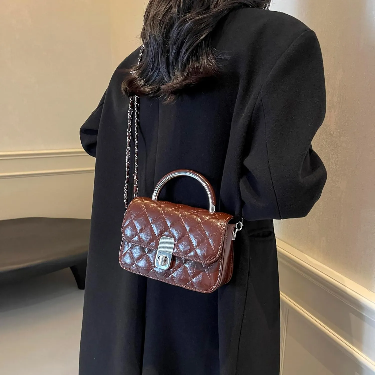 Small Quilted Crossbody Bags for Women Purse for Women with Trendy Shoulder Purses Black Handbag