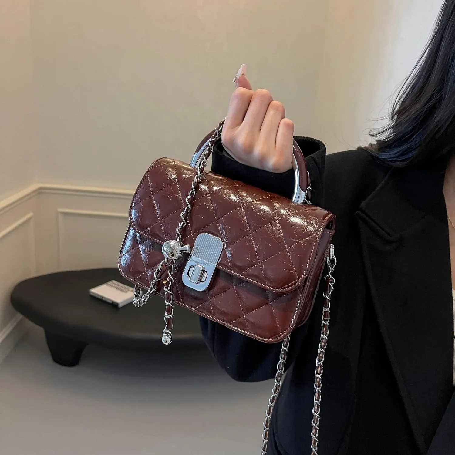 Small Quilted Crossbody Bags for Women Purse for Women with Trendy Shoulder Purses Black Handbag