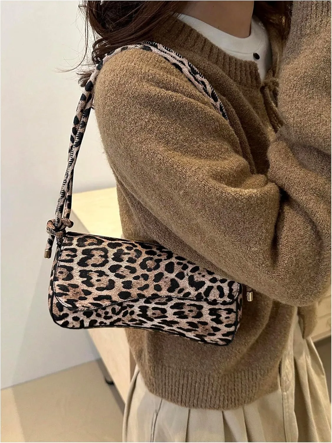SweatyRocks Women's Asymmetrical Flap Shoulder Bag Adjustable Knot Strap Top Handle Purses