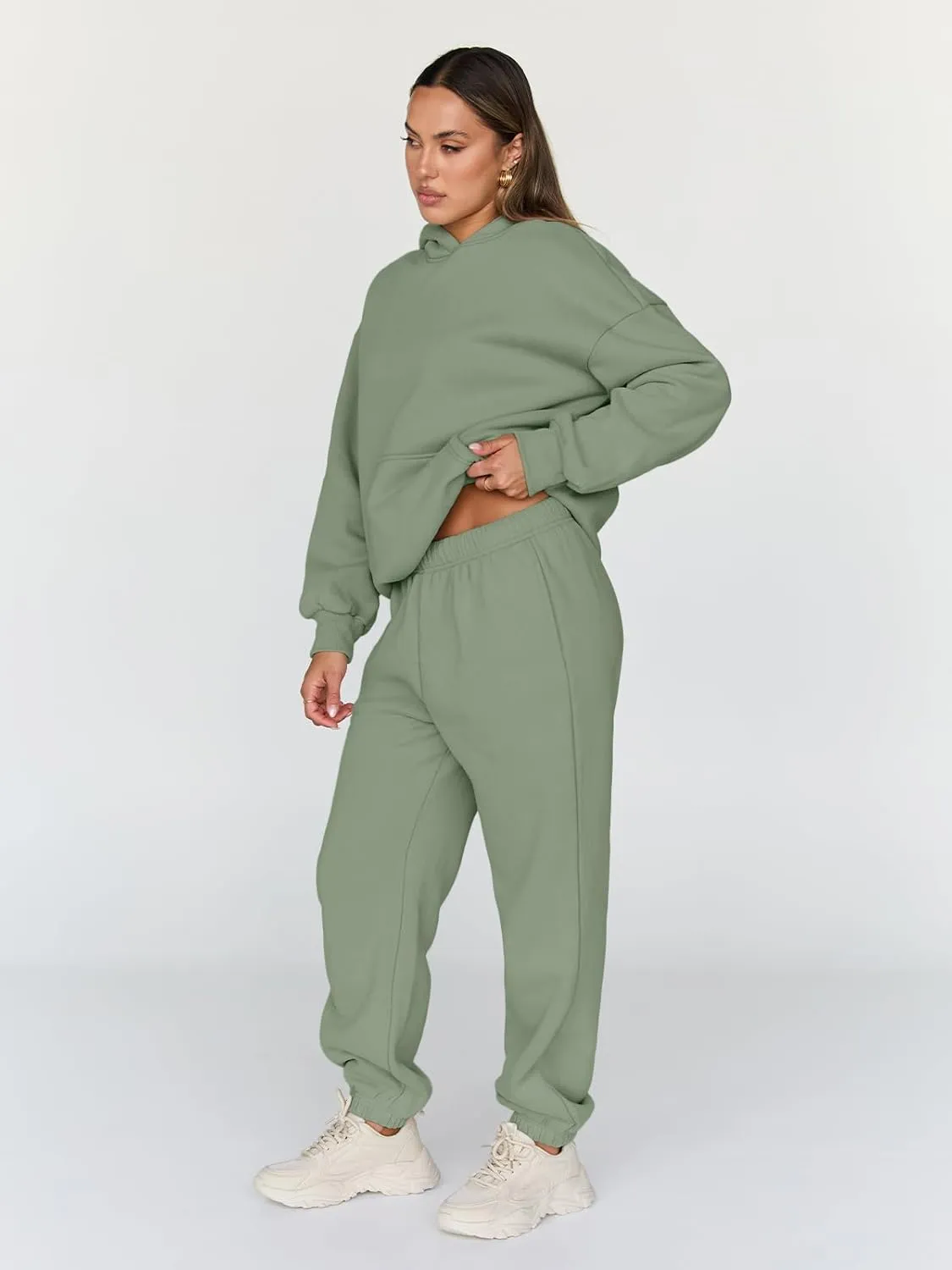 Trendy Queen Sweatsuits Women 2 Piece Outfit Two Piece Lounge Sets Hoodies and Sweatpants Fall Fashion Clothes 2025 Tracksuit