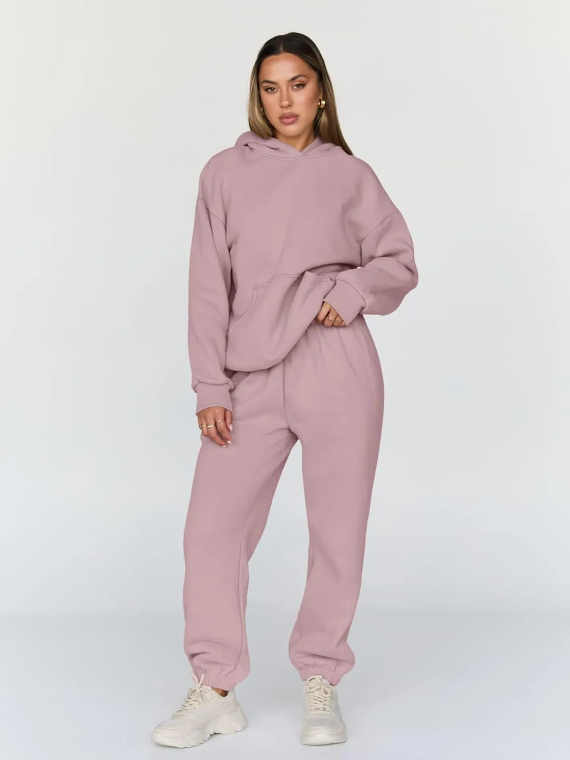 Trendy Queen Sweatsuits Women 2 Piece Outfit Two Piece Lounge Sets Hoodies and Sweatpants Fall Fashion Clothes 2025 Tracksuit