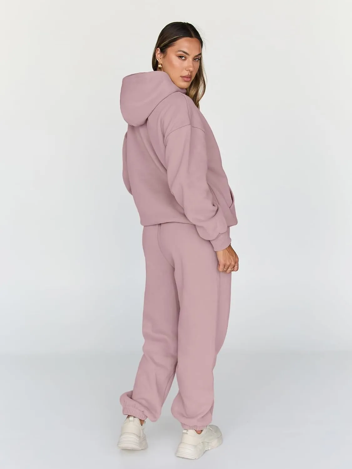 Trendy Queen Sweatsuits Women 2 Piece Outfit Two Piece Lounge Sets Hoodies and Sweatpants Fall Fashion Clothes 2025 Tracksuit