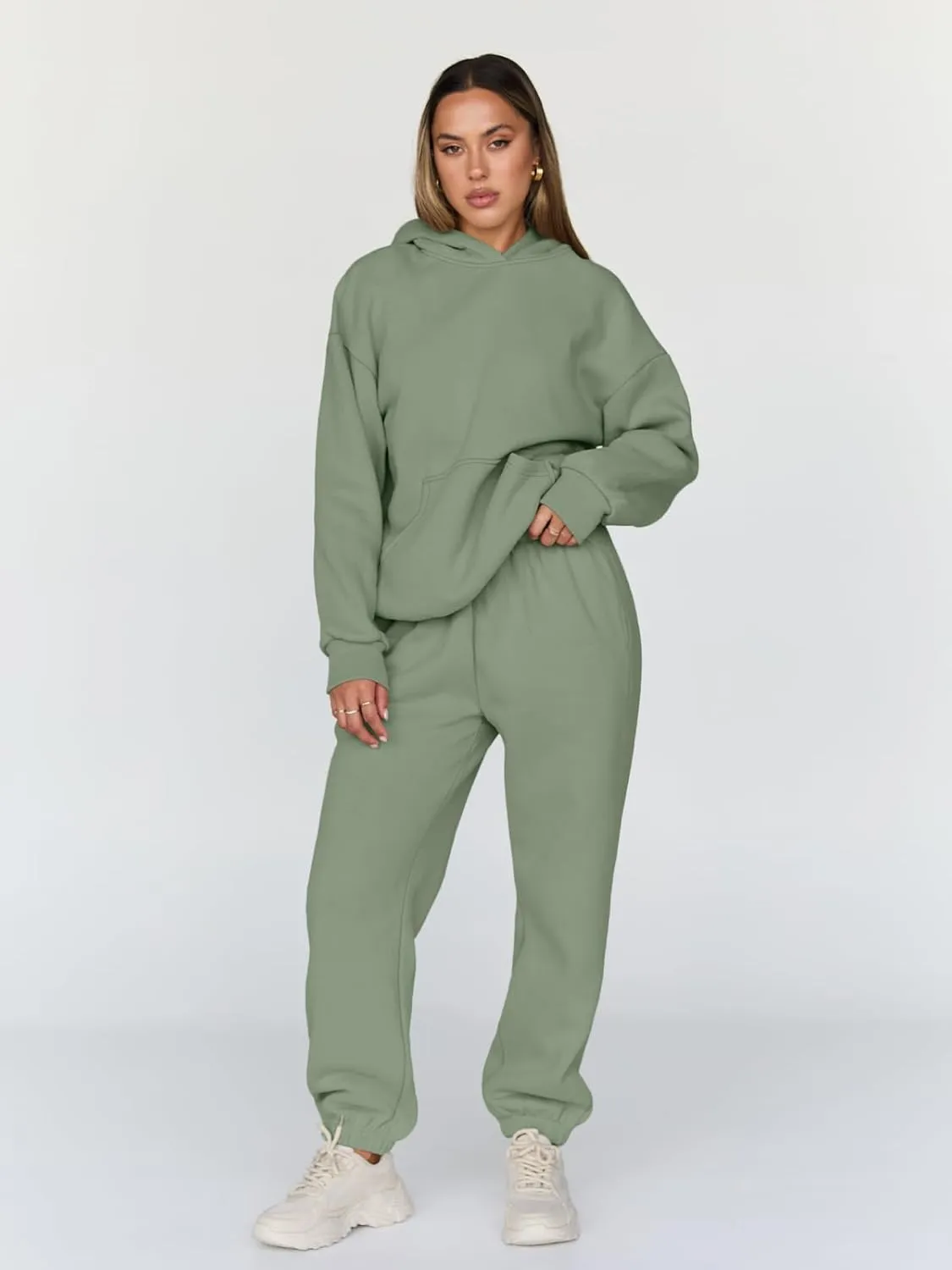 Trendy Queen Sweatsuits Women 2 Piece Outfit Two Piece Lounge Sets Hoodies and Sweatpants Fall Fashion Clothes 2025 Tracksuit