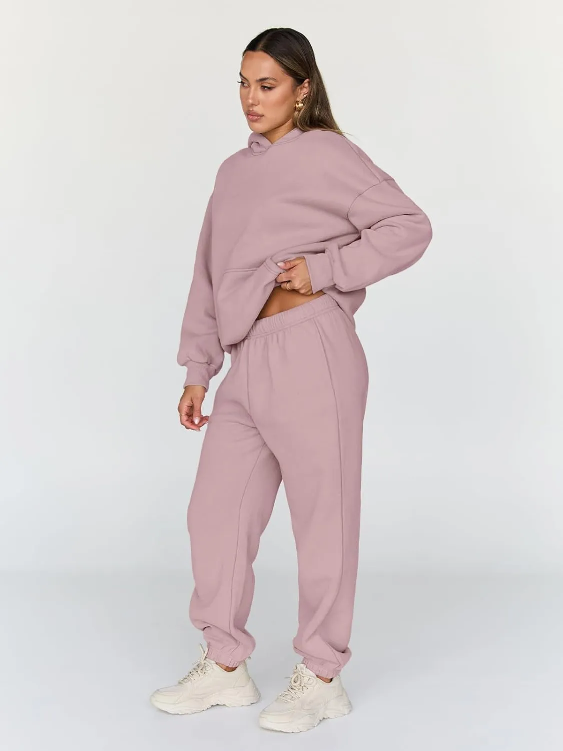 Trendy Queen Sweatsuits Women 2 Piece Outfit Two Piece Lounge Sets Hoodies and Sweatpants Fall Fashion Clothes 2025 Tracksuit