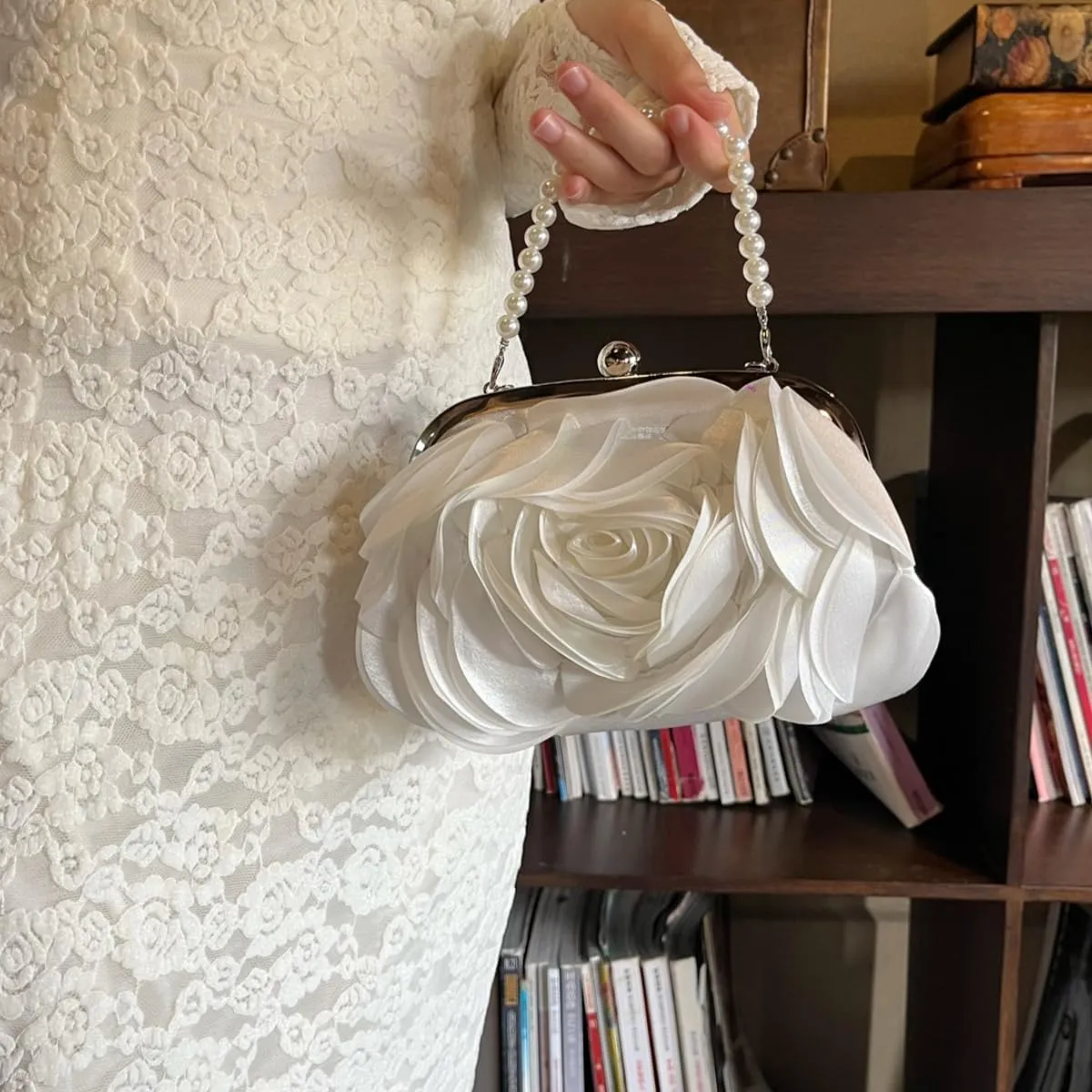 Women Rose Clutch Satin Rose Purse Floral Clutch Evening Handbag Detachable Strap Tea Party Bag Gift for Girl Mom