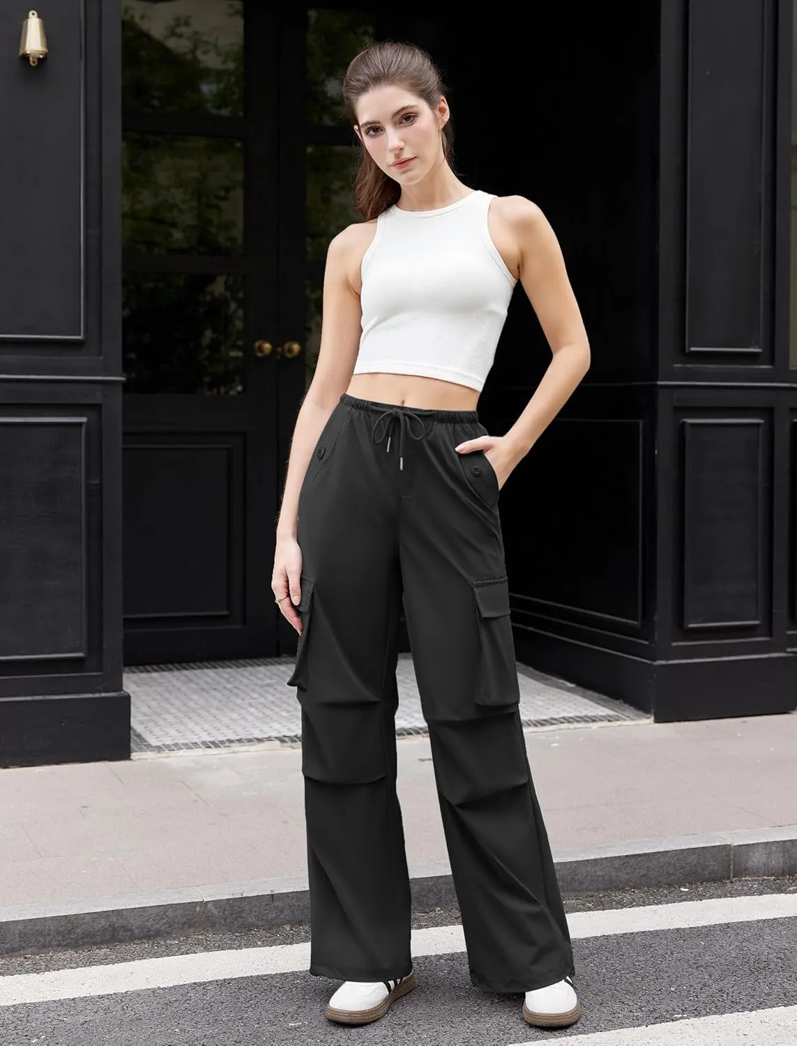 Womens Cargo Pants Elastic Waist Wide Leg Parachute Pants with 4 Pockets Baggy Hiking Trousers Travel Y2K Waterproof