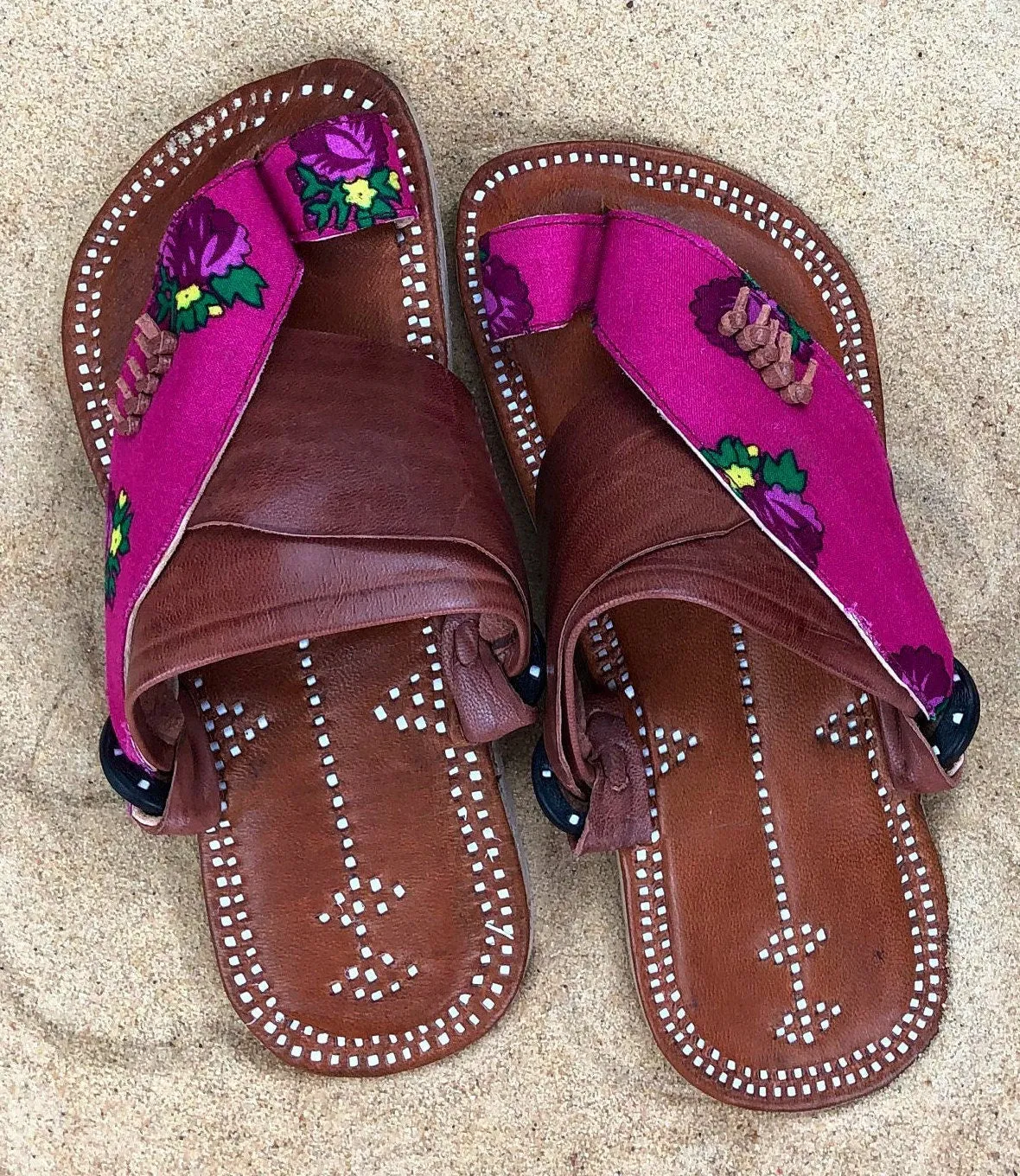 Womens Pink Leather Sandals ~ SandCruisers ~ Traditional Arabian Sandals ~ Great for Outdoors, Beaches, Parks, Lakes, Pools & Parties!