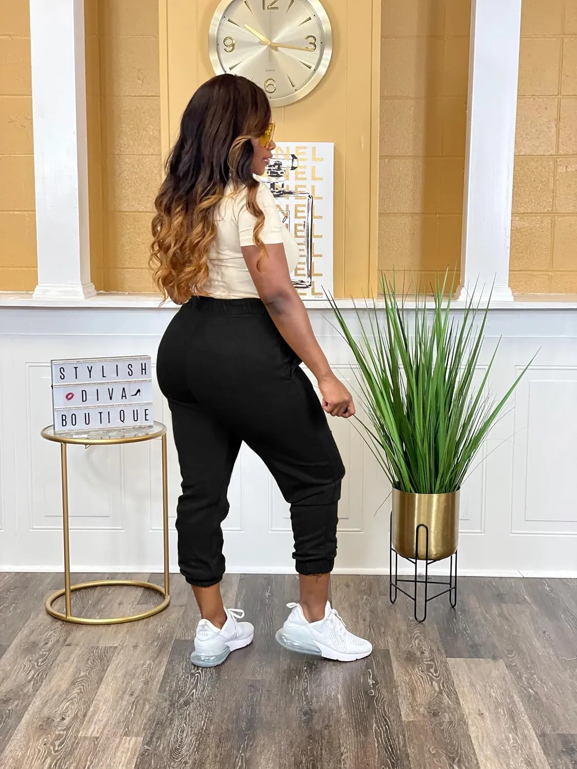 Women's Plus Size Casual Sweatpants Drawstring Jogger Pants Tight Track Pants with Pockets