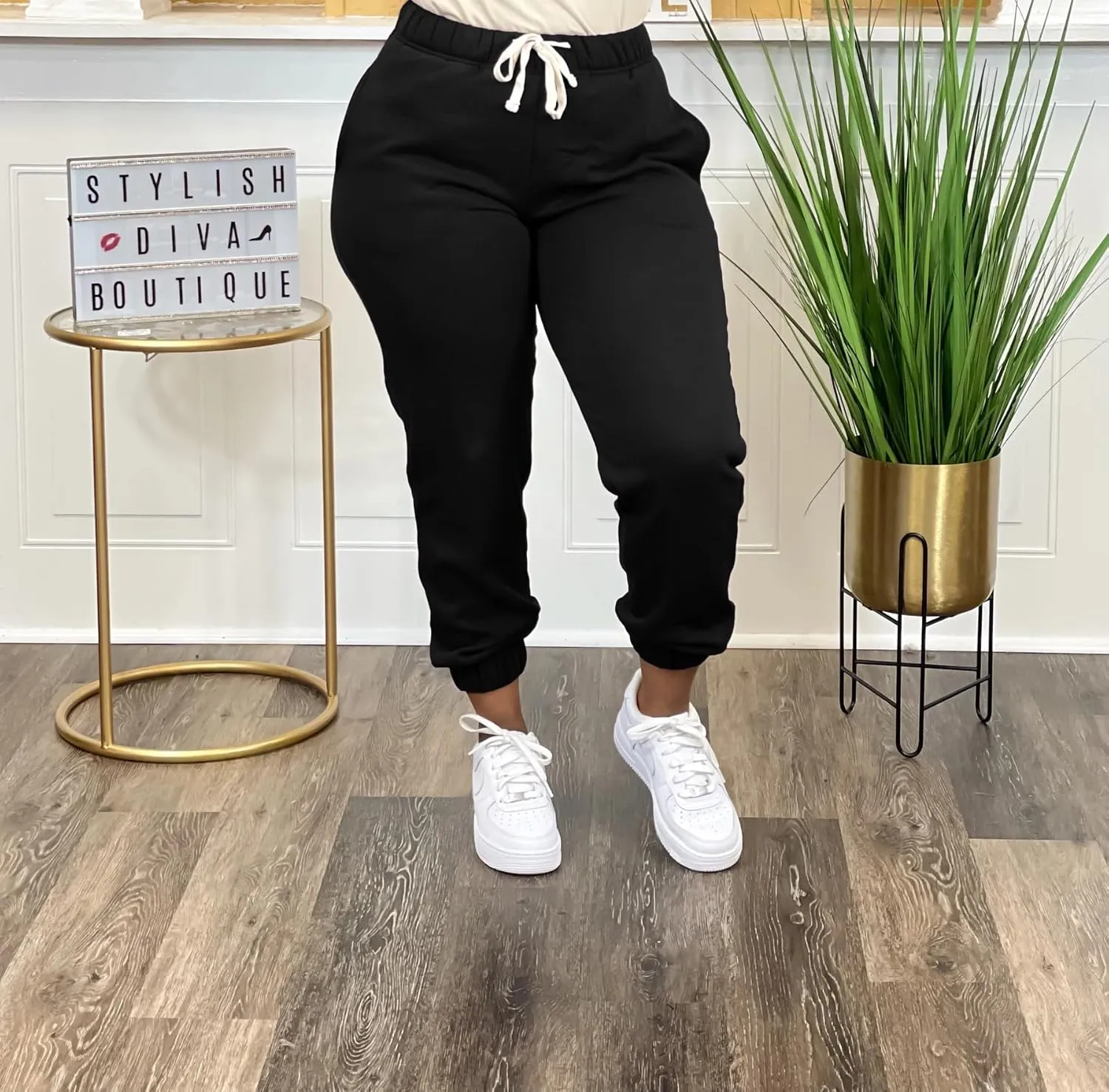 Women's Plus Size Casual Sweatpants Drawstring Jogger Pants Tight Track Pants with Pockets
