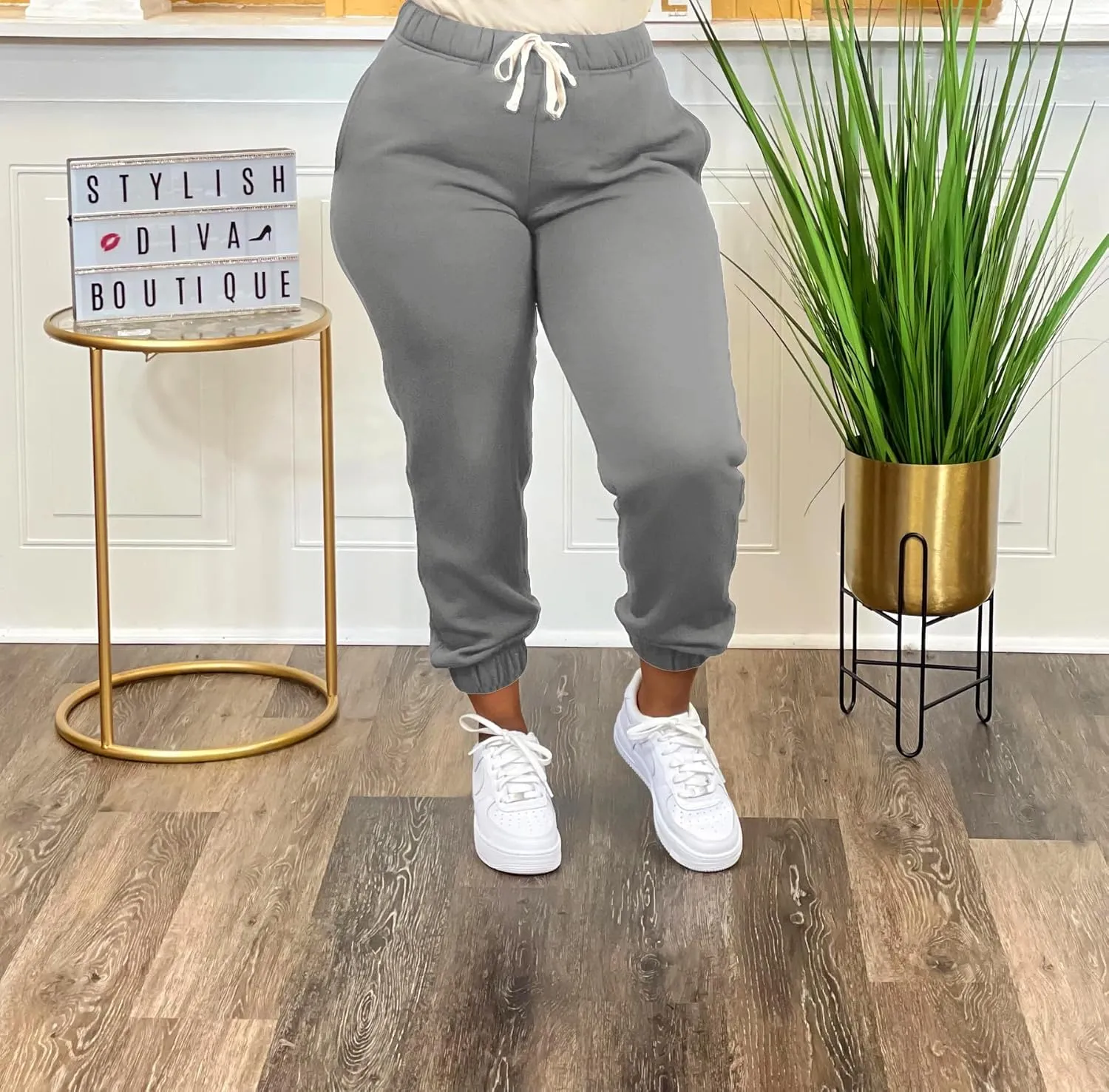 Women's Plus Size Casual Sweatpants Drawstring Jogger Pants Tight Track Pants with Pockets