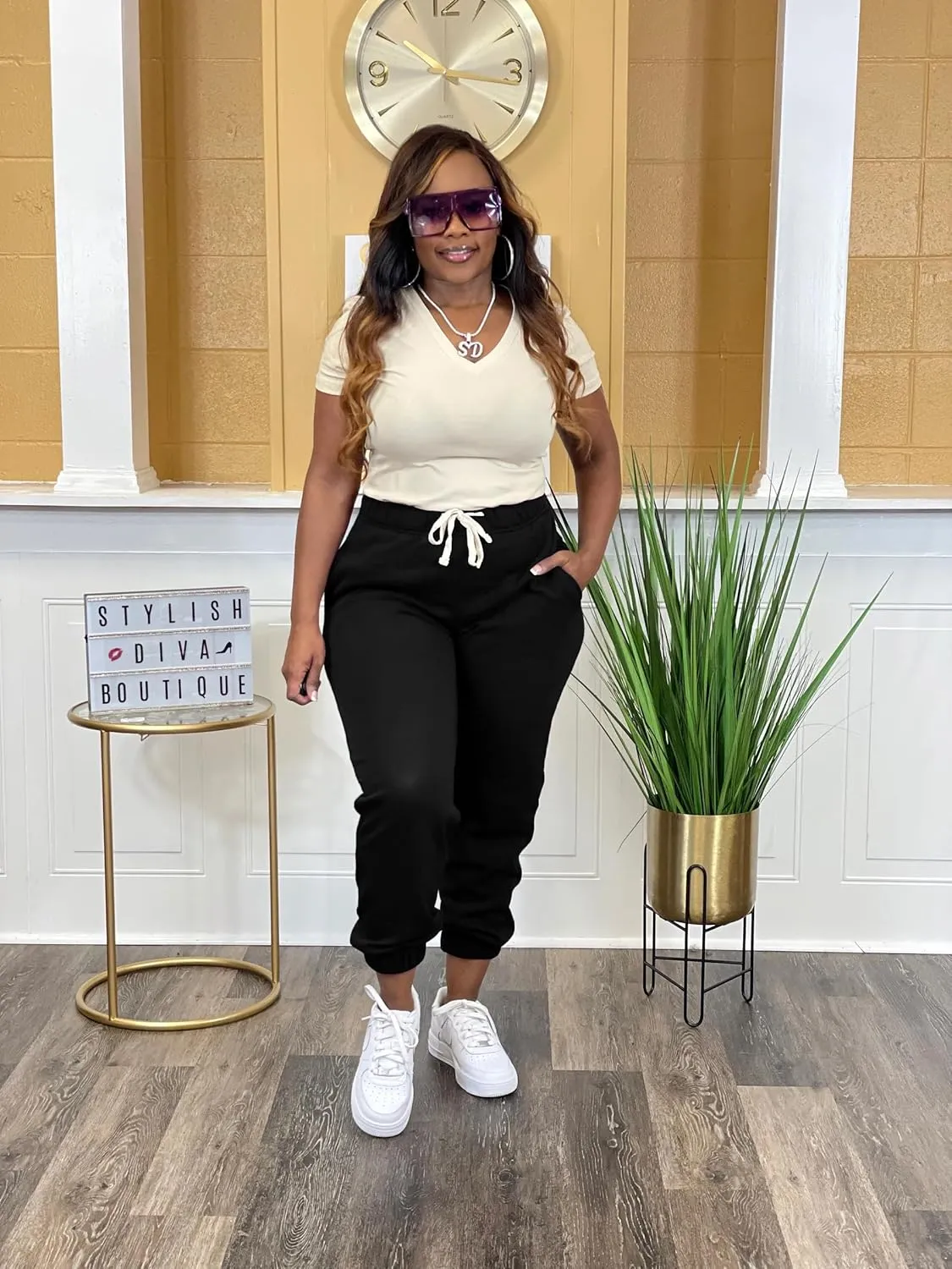 Women's Plus Size Casual Sweatpants Drawstring Jogger Pants Tight Track Pants with Pockets