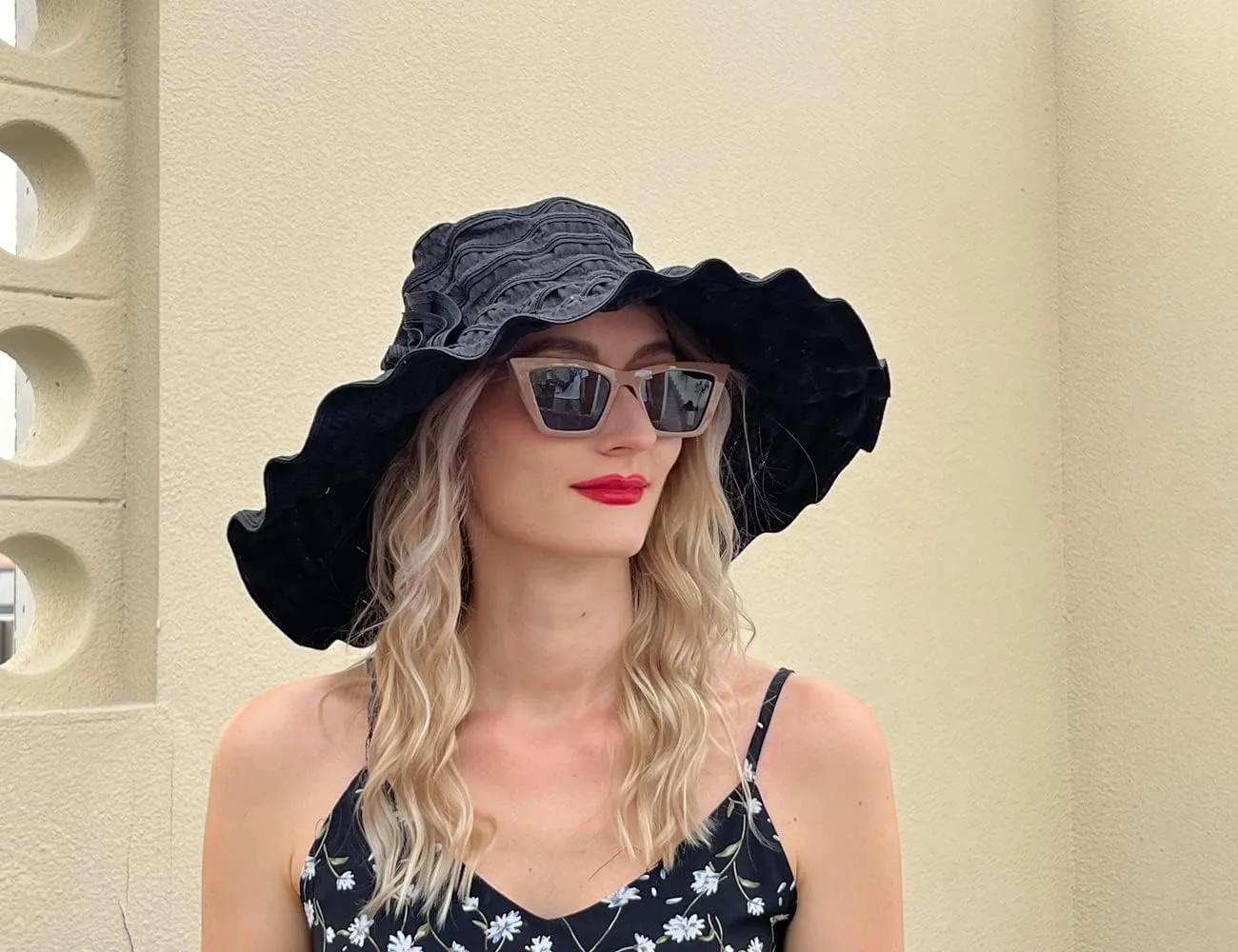 Womens Wide Brim Sun Hat Travel Foldable Vintage Summer Beach UV Hats