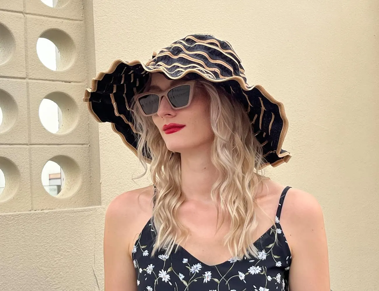 Womens Wide Brim Sun Hat Travel Foldable Vintage Summer Beach UV Hats