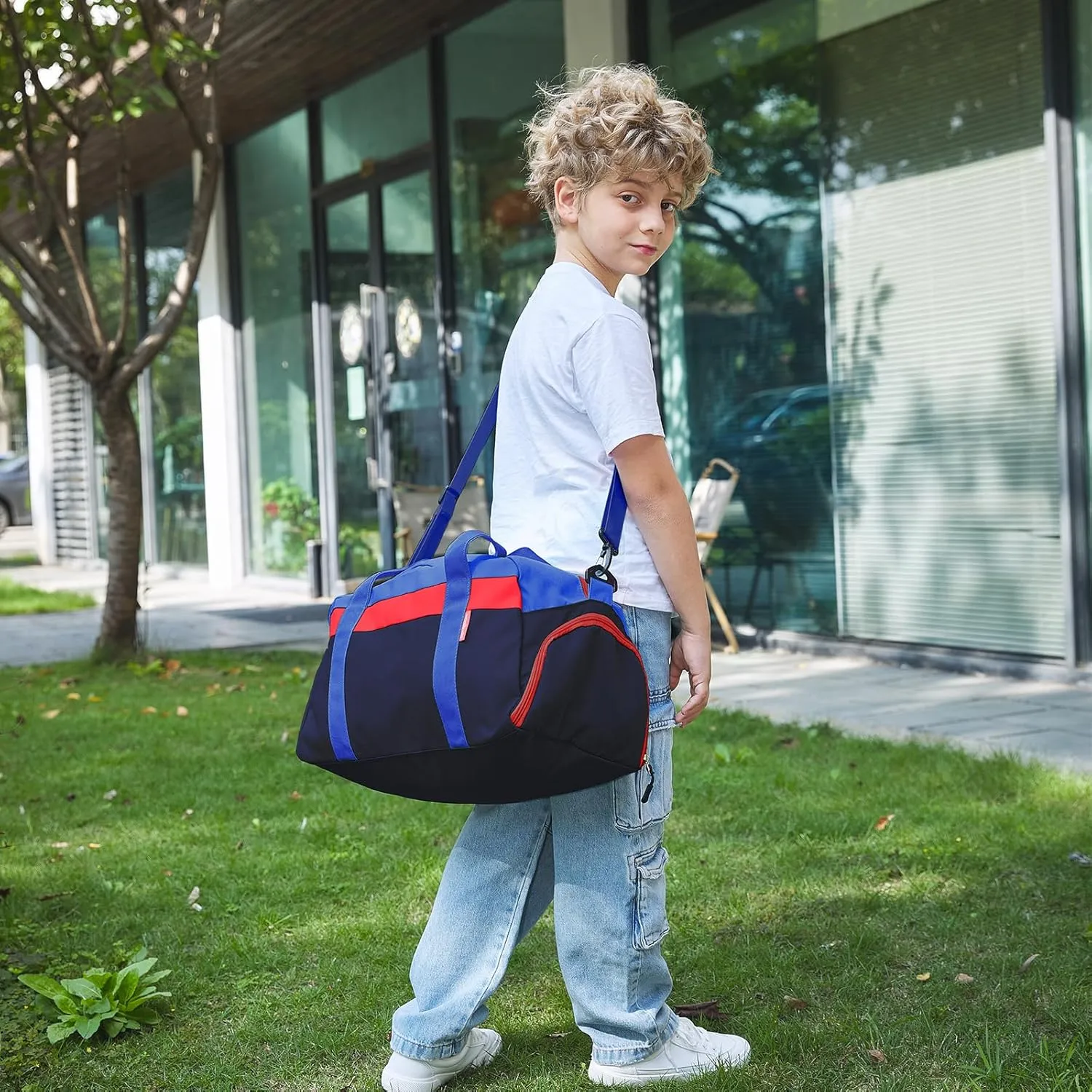 WOOMADA Kids Duffle Bag for Boys or Girls, Kids Overnight Bag with Shoe Compartment＆Wet Pocket, Ideal for School Practice, Sports, Travel(navy blue)