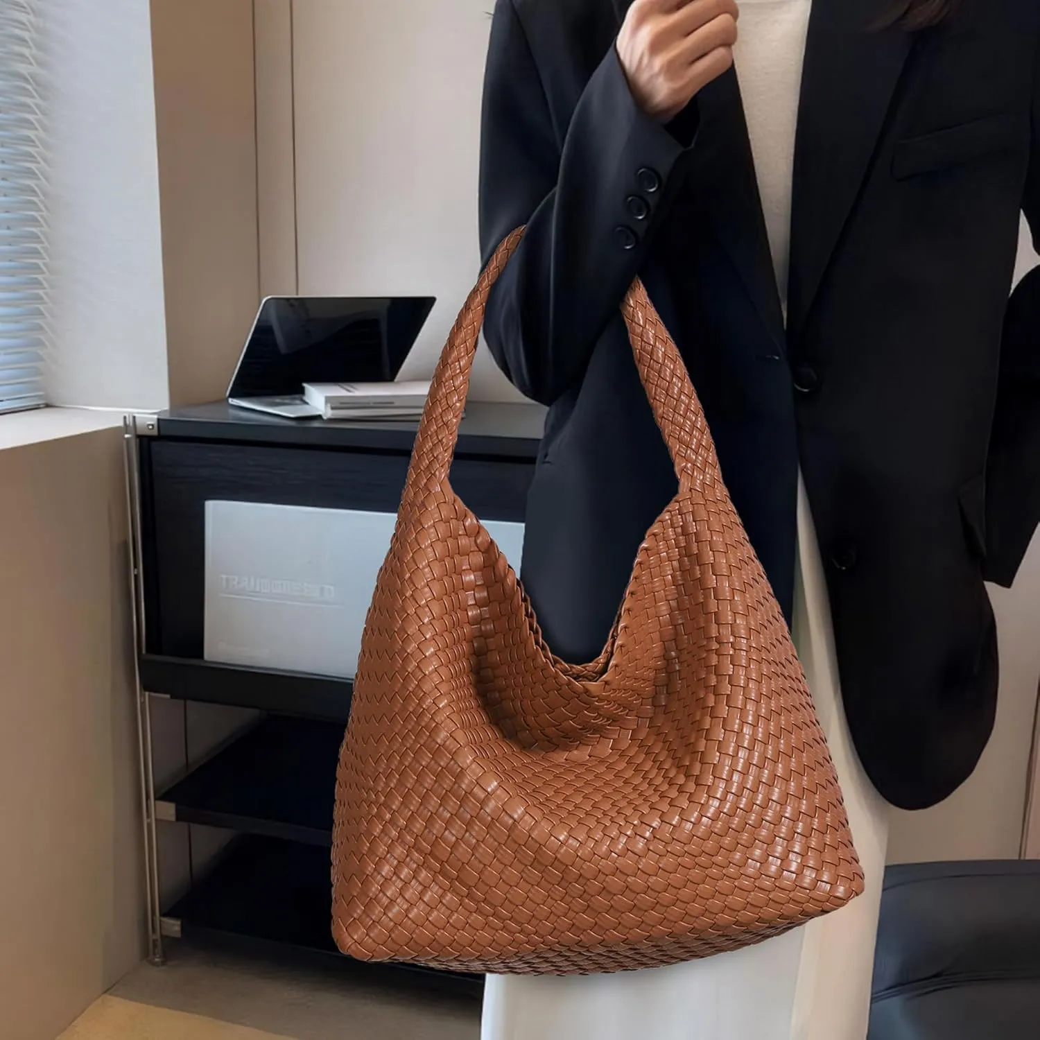 Woven Bag for Women, Vegan Leather Tote Bags Large Hobo Purses for Women Handmade Shoulder Bag with Adjustable Strap