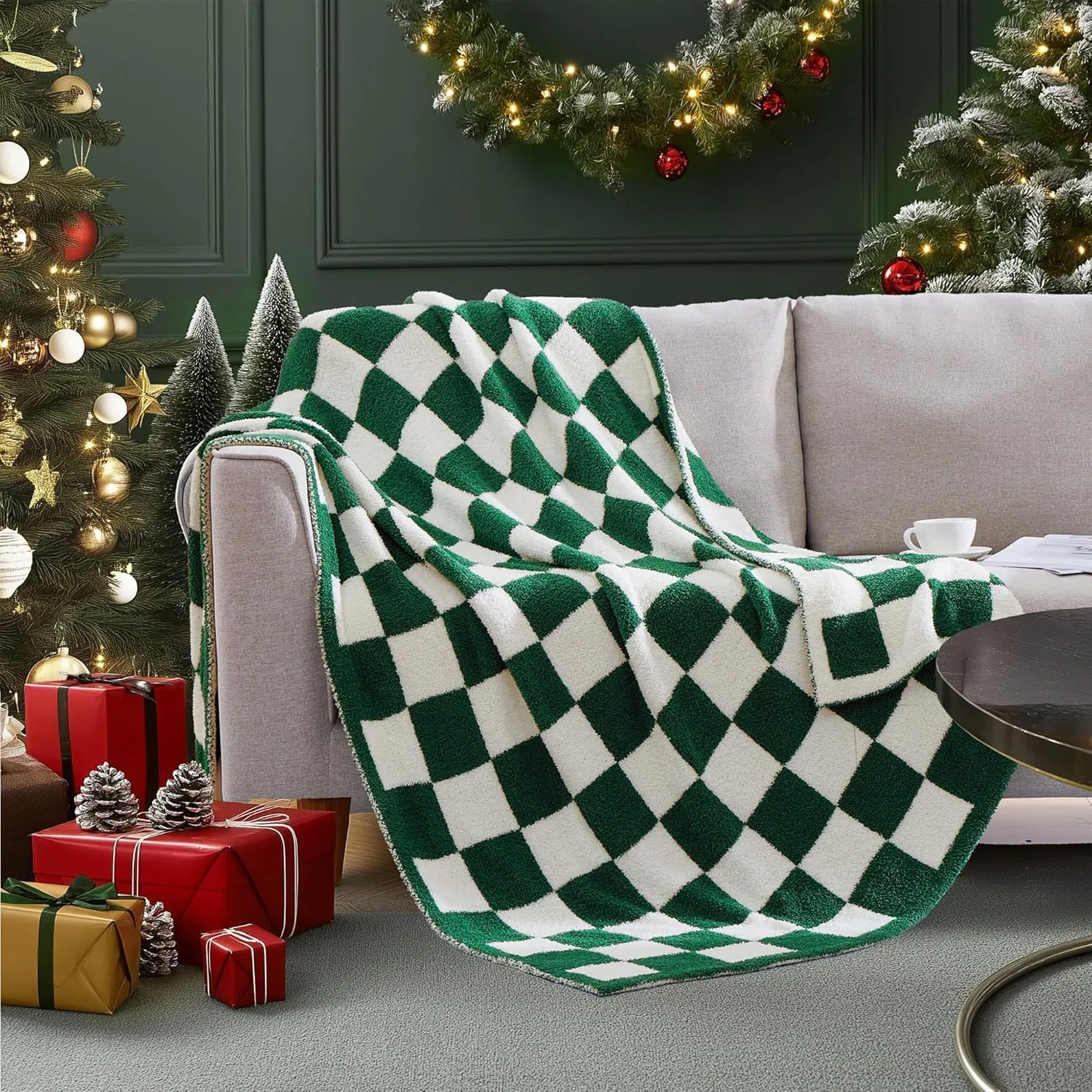 WRENSONGE Checkered Throw Blanket, Avocado Green Soft Cozy Fluffy Warm Hand Made Throw Blankets for Couch, Sofa, Chair, Bed, Camping, Picnic, Travel Lightweight Bed Blanket - 50"*70"