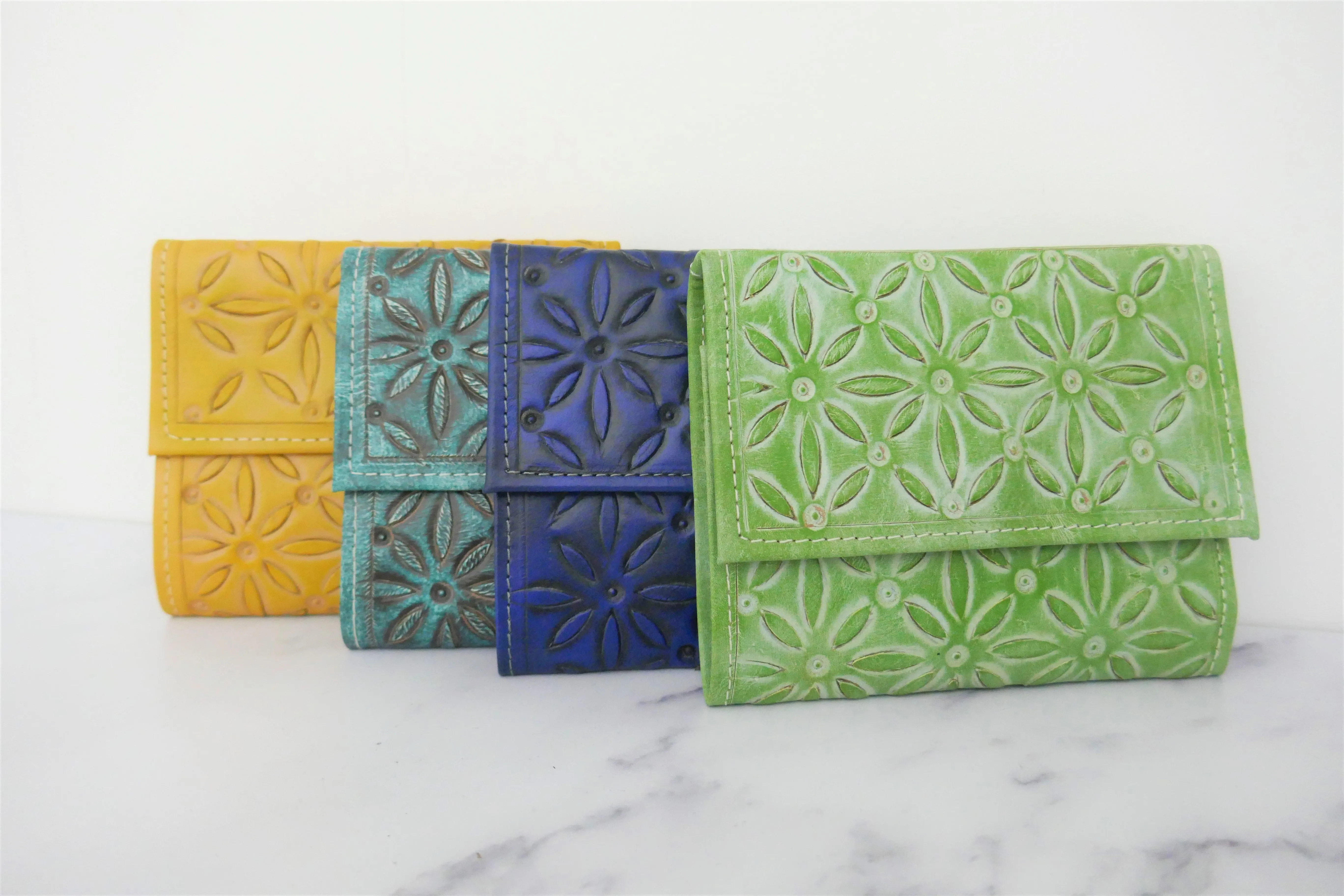 Yellow Jazmin Floral Trifold Wallet